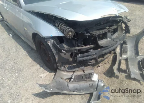 2006 BMW 325I из США, поврежденный, VIN WBAVB13536KX66148